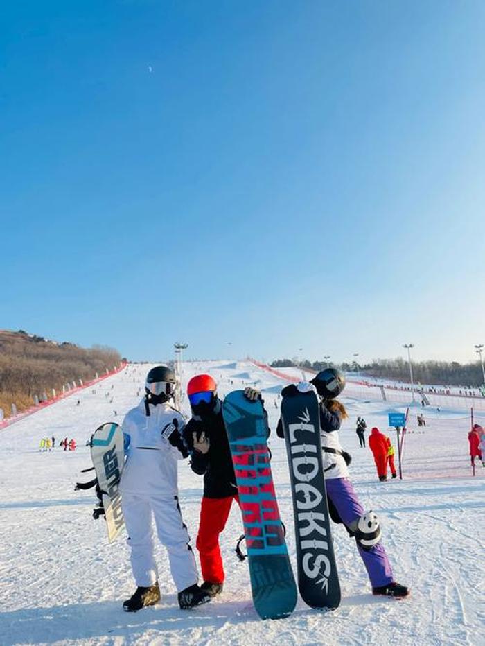 沈阳怪坡滑雪场,沈阳怪坡滑雪场2022-2023年含营业时间门票价