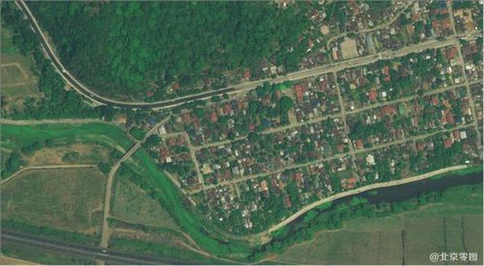 能看清农村房子的卫星地图软件,想看老家房子下什么地图