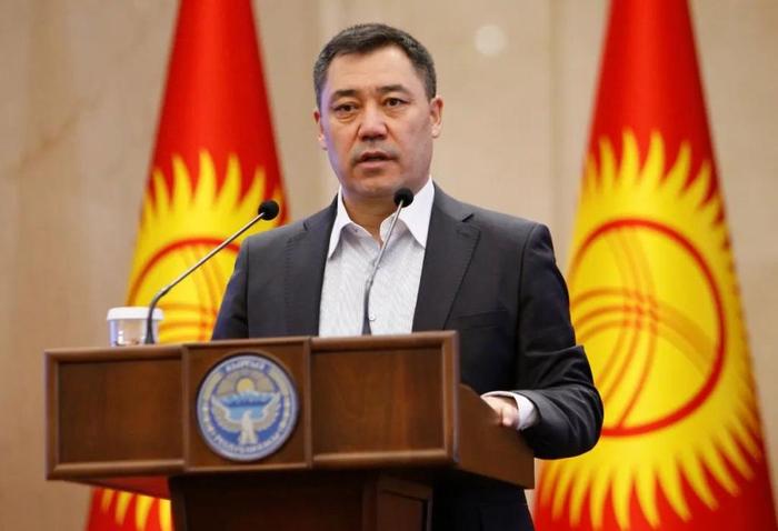 吉尔吉斯斯坦总统,吉尔吉斯斯坦总统的历任总统